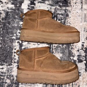 UGG ultra mini platforms size 7